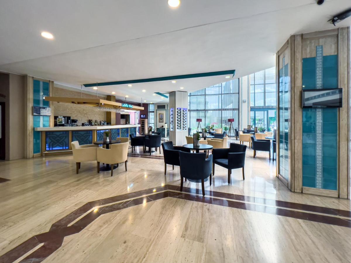 فندق سبا كولوساد ترمال Karahayit  المظهر الخارجي الصورة The lobby of the hotel