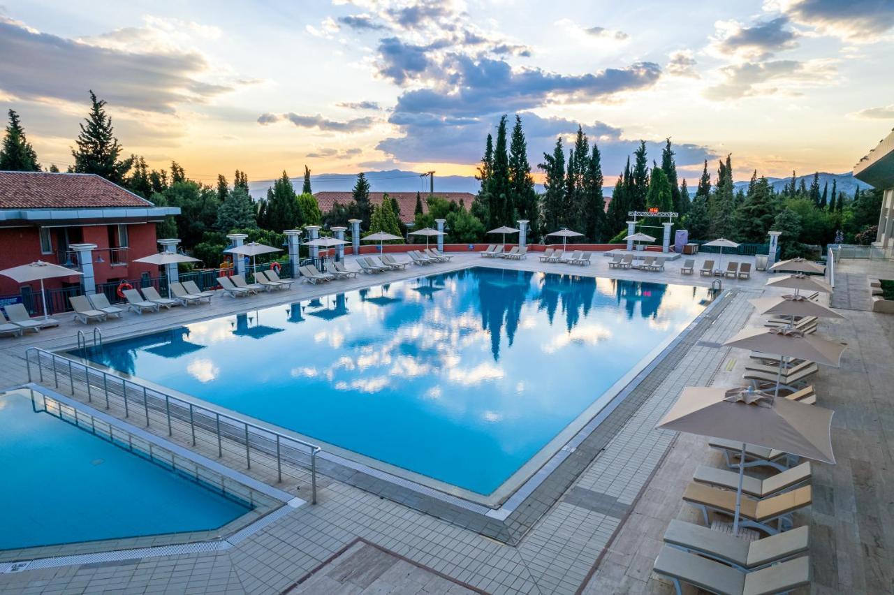 فندق سبا كولوساد ترمال Karahayit  المظهر الخارجي الصورة The Westin Athens
