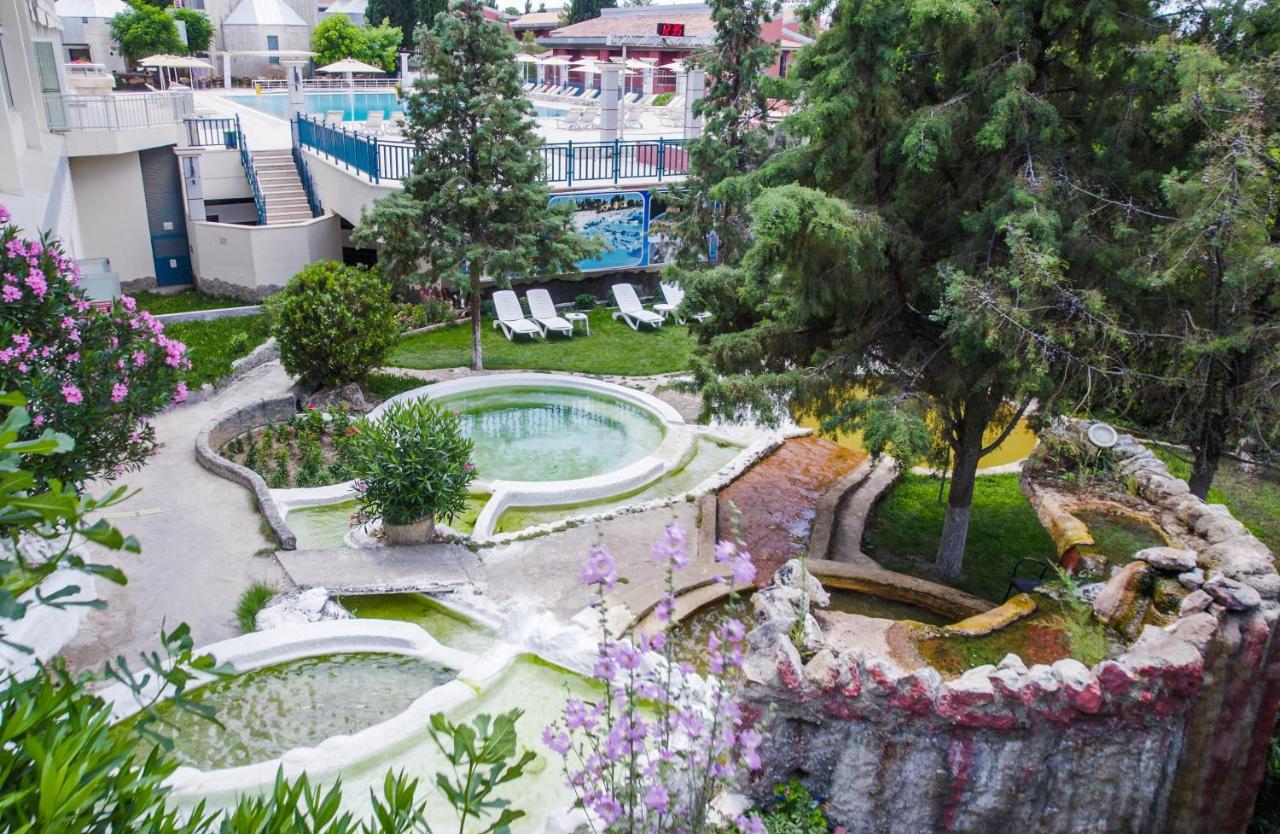 فندق سبا كولوساد ترمال Karahayit  المظهر الخارجي الصورة The spa